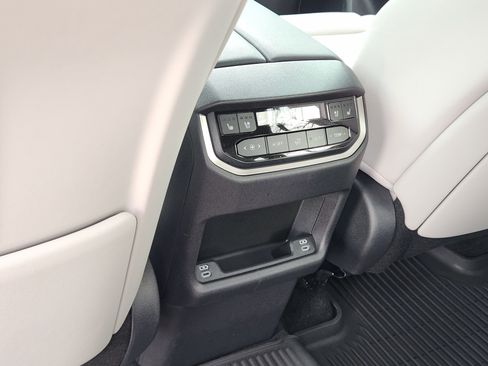 Used 2026 Lexus TX 350 350 Luxury image 39