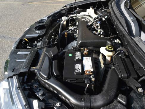 Used 2018 Nissan Rogue S AWD/4WD image 28