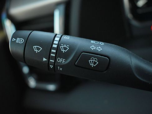 Used 2025 GMC Sierra 1500 Denali image 24