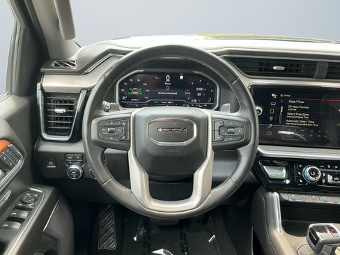 Used 2022 GMC Sierra 1500 Denali AWD/4WD image 13