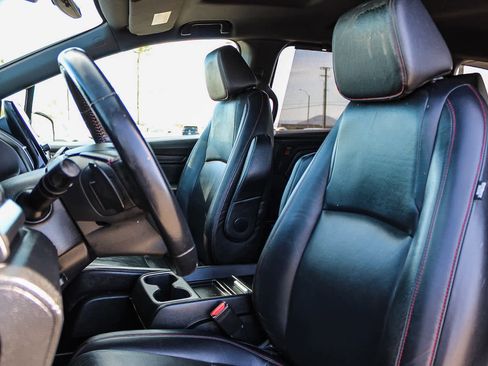 Used 2023 Honda Odyssey Sport image 17