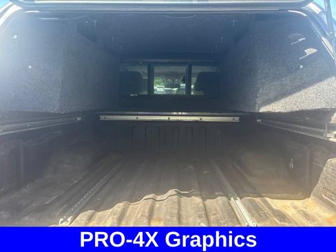 Used 2020 Nissan Frontier PRO-4X w/ Pro-4x Utility Package AWD/4WD image 9