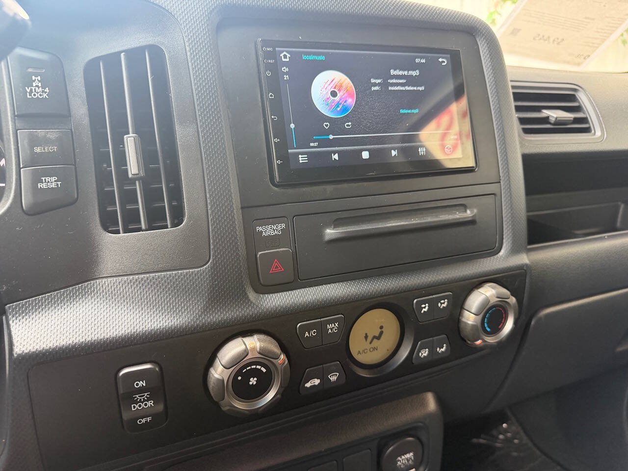Used 2010 Honda Ridgeline RT image 23