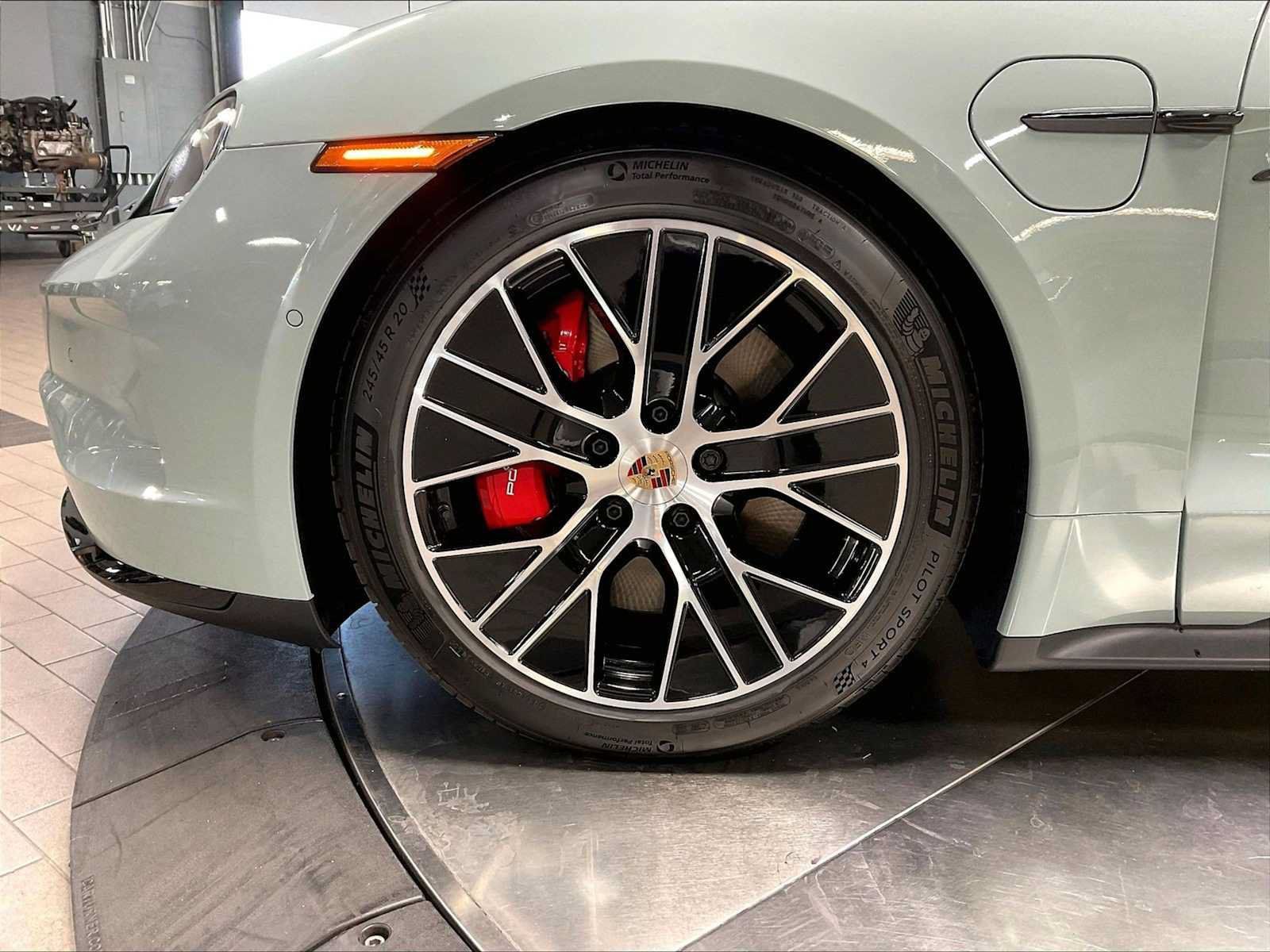 Used 2025 Porsche Taycan GTS AWD/4WD image 13