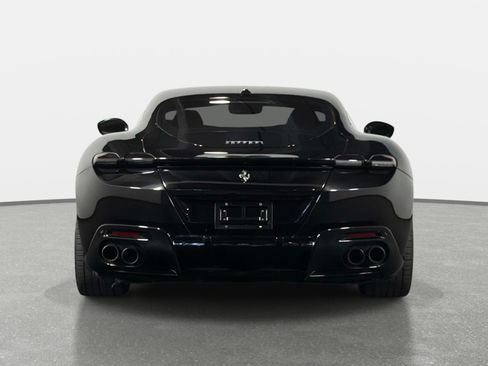 Used 2023 Ferrari Roma RWD image 7