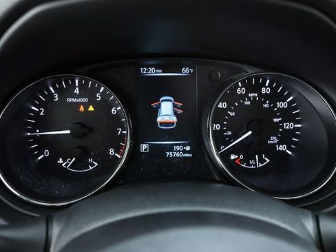 Used 2017 Nissan Rogue SL w/ SL Premium Package AWD/4WD image 30