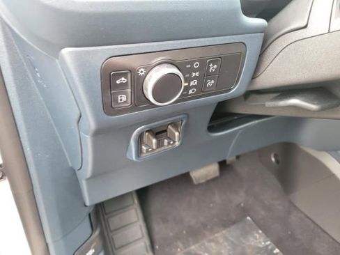 New 2025 Ford Maverick XL w/ Equipment Group 101A image 23