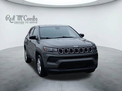 Used 2023 Jeep Compass Sport AWD/4WD image 7