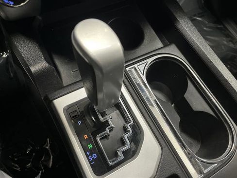 Used 2017 Toyota Tundra SR5 image 20