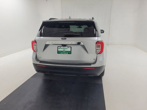 Used 2020 Ford Explorer XLT AWD/4WD image 7