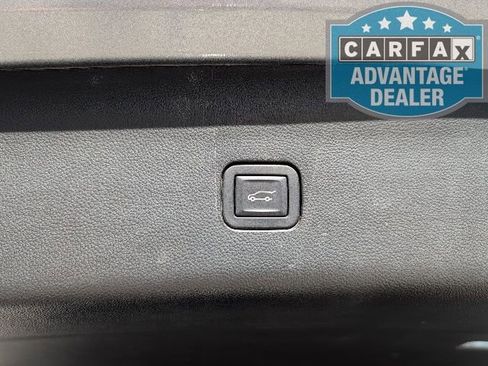 Used 2024 Buick Enclave Essence w/ Sport Touring Edition image 13