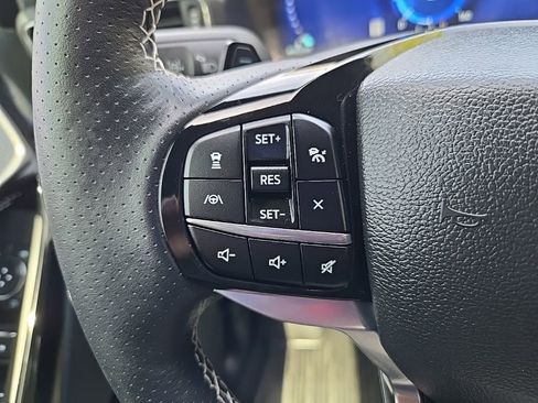 Used 2023 Ford Explorer ST w/ Equipment Group 401A image 18