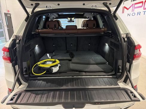 Used 2023 BMW X5 xDrive45e w/ Executive Package image 33