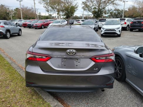 Used 2023 Toyota Camry LE image 13