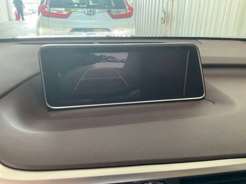 Used 2017 Lexus RX 350 AWD w/ Premium Package image 17