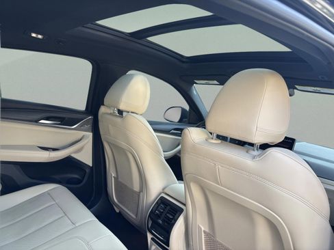 Used 2022 BMW X4 xDrive30i image 30