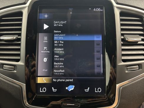 Used 2019 Volvo XC90 T6 Momentum w/ Advanced Package AWD/4WD image 6