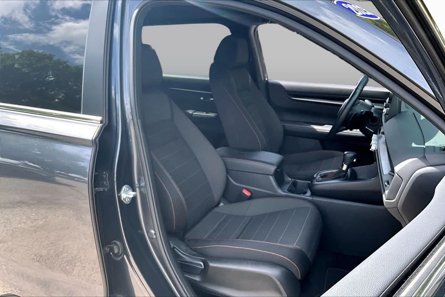 Used 2023 Honda CR-V Sport image 9