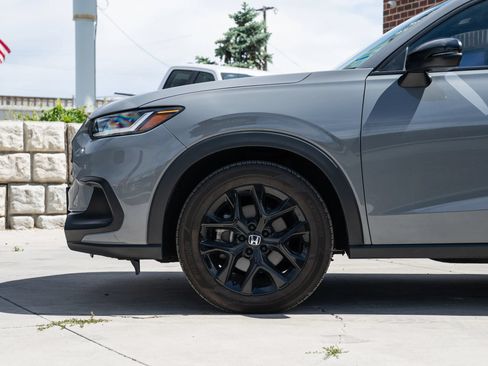 Used 2024 Honda HR-V Sport image 4