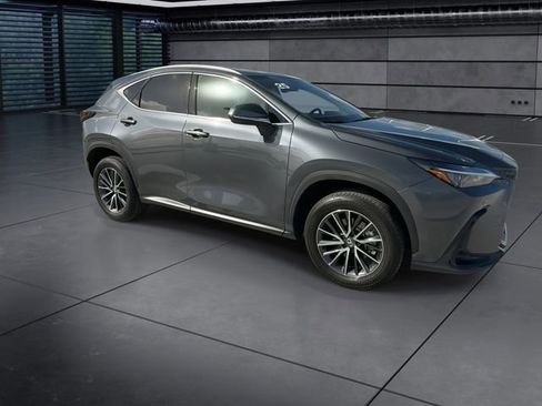 Used 2025 Lexus NX 250 FWD w/ Towing Package (2000 Lbs) image 2