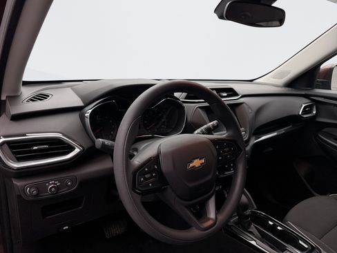 Used 2023 Chevrolet TrailBlazer LT image 10