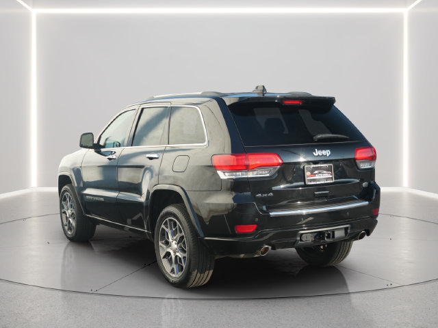 Used 2020 Jeep Grand Cherokee Overland AWD/4WD image 2