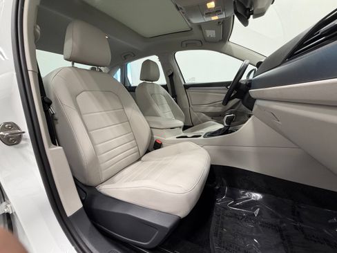 Used 2023 Volkswagen Jetta SE FWD image 29