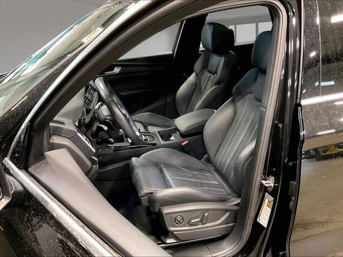 Used 2023 Audi Q5 2.0T Premium w/ Convenience Package AWD/4WD image 22