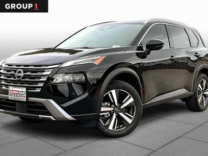 New 2025 Nissan Rogue SL