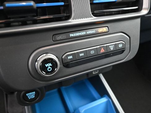 New 2026 Ford Maverick XLT image 15