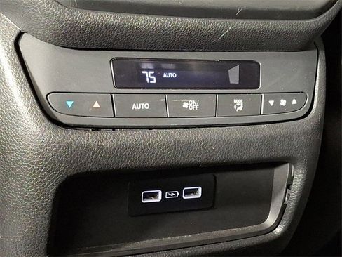 Used 2023 Honda Pilot EX-L image 15