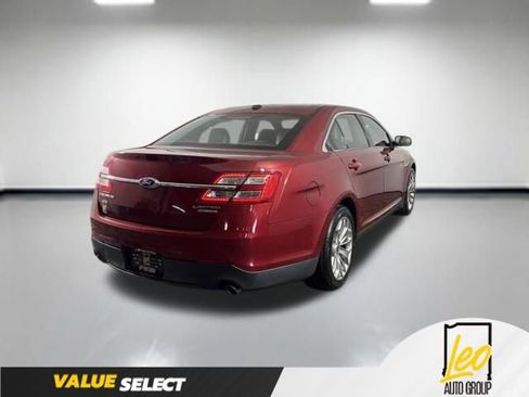 Used 2013 Ford Taurus Limited FWD image 5