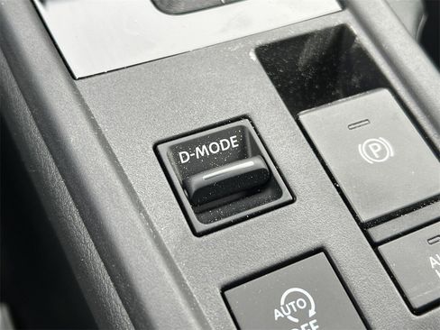 New 2026 Nissan Sentra SV image 23