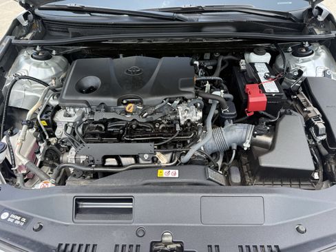 Used 2023 Toyota Camry SE FWD image 33