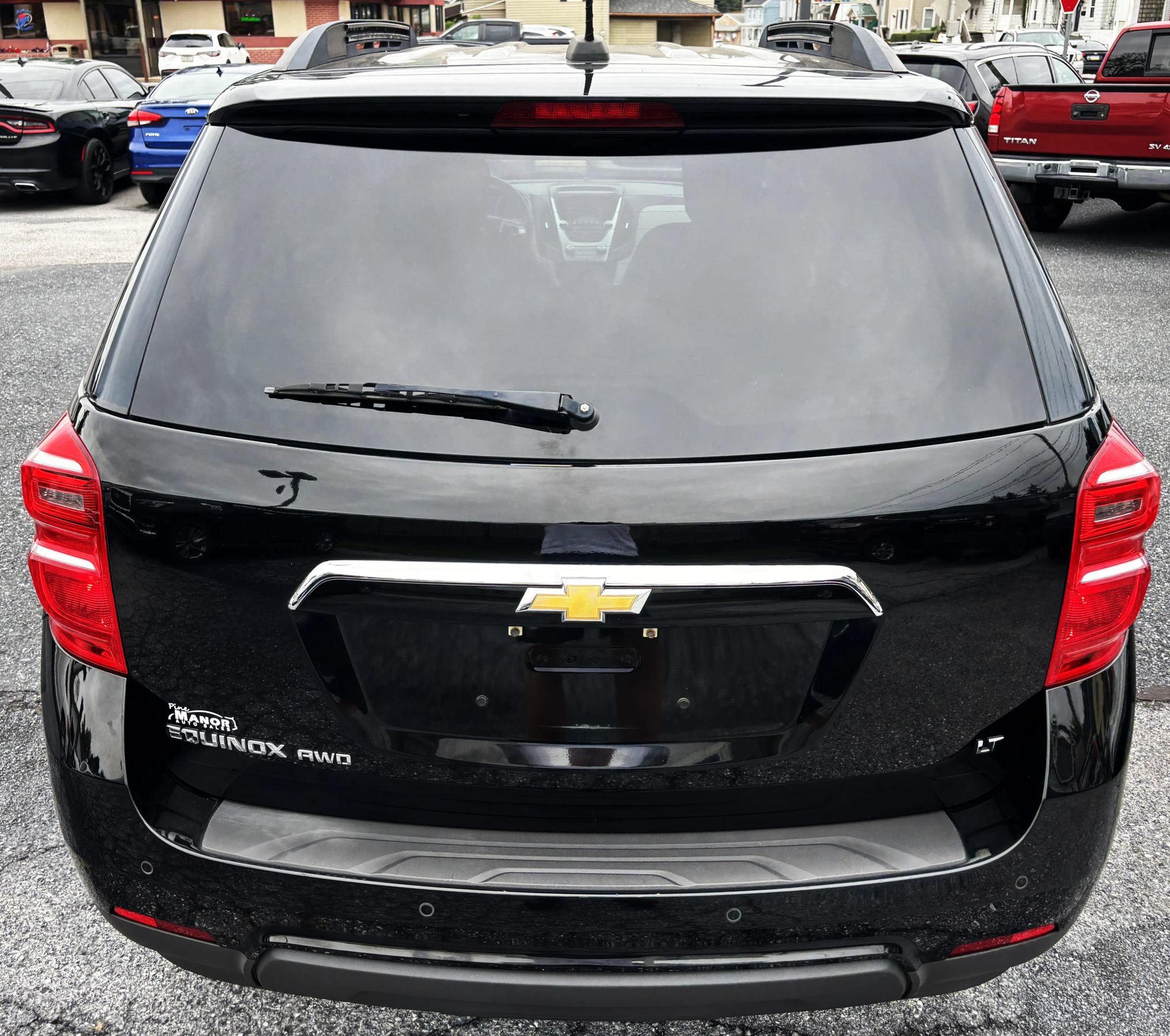 Used 2017 Chevrolet Equinox LT w/ Driver Confidence Package II AWD/4WD image 31