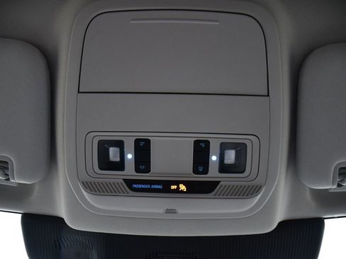 Used 2026 Ford Explorer Active w/ Active Comfort Package image 29