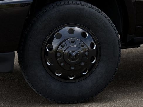 New 2026 RAM 3500 Limited AWD/4WD image 9