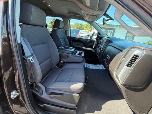 Used 2019 Chevrolet Silverado 1500 LT w/ All Star Edition image 22