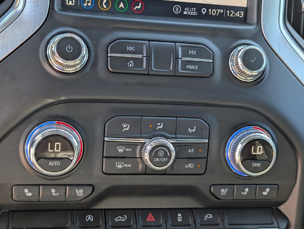 Used 2020 GMC Sierra 1500 SLT RWD image 19