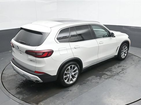 Used 2023 BMW X5 xDrive40i w/ Premium Package AWD/4WD image 36