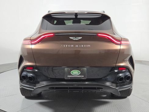 Used 2025 Aston Martin DBX 707 AWD/4WD image 7