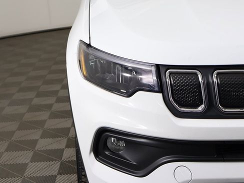 Used 2022 Jeep Compass Latitude w/ Convenience Group image 11