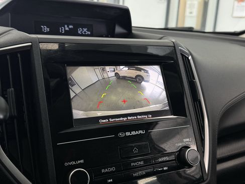 Used 2017 Subaru Impreza 2.0i Premium image 20