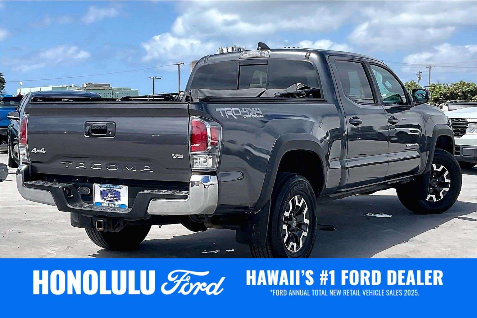 Used 2020 Toyota Tacoma TRD Off-Road AWD/4WD image 22