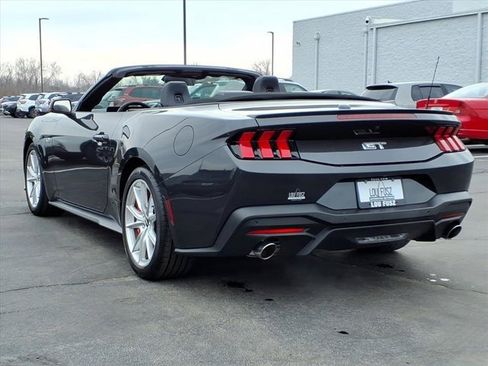 Used 2024 Ford Mustang GT Premium image 5