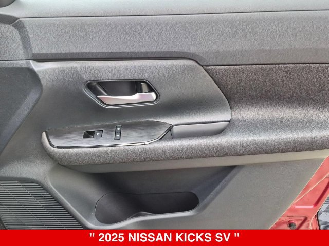 Certified 2025 Nissan Kicks SV AWD/4WD image 35