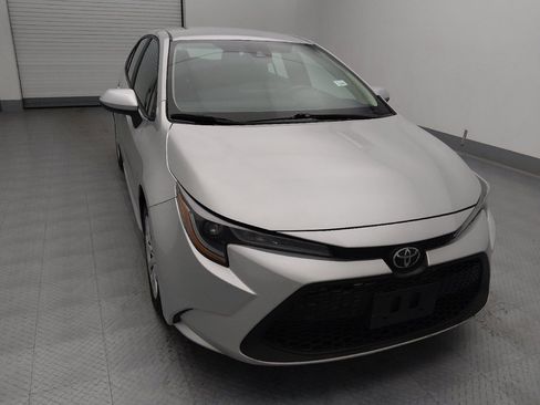 Used 2022 Toyota Corolla LE image 14