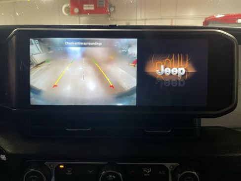 Certified 2024 Jeep Wrangler Unlimited Sport AWD/4WD image 17