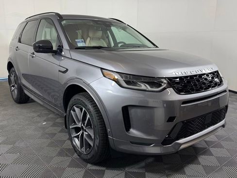 New 2025 Land Rover Discovery Sport S image 8