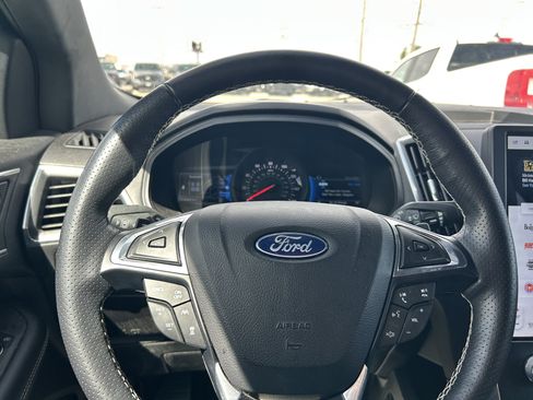 Used 2023 Ford Edge ST w/ Equipment Group 401A AWD/4WD image 18